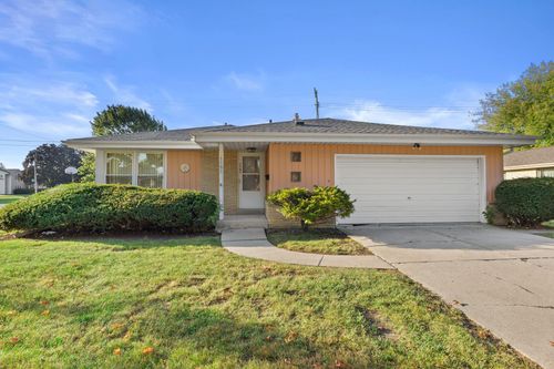 1101 Harmony Dr, RACINE, WI, 53402-3362 | Card Image