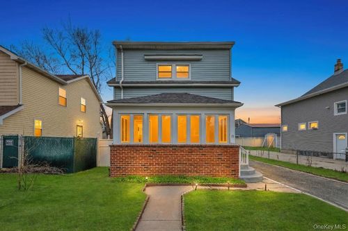 15 Mirin Ave, Roosevelt, NY, 11575-1603 | Card Image