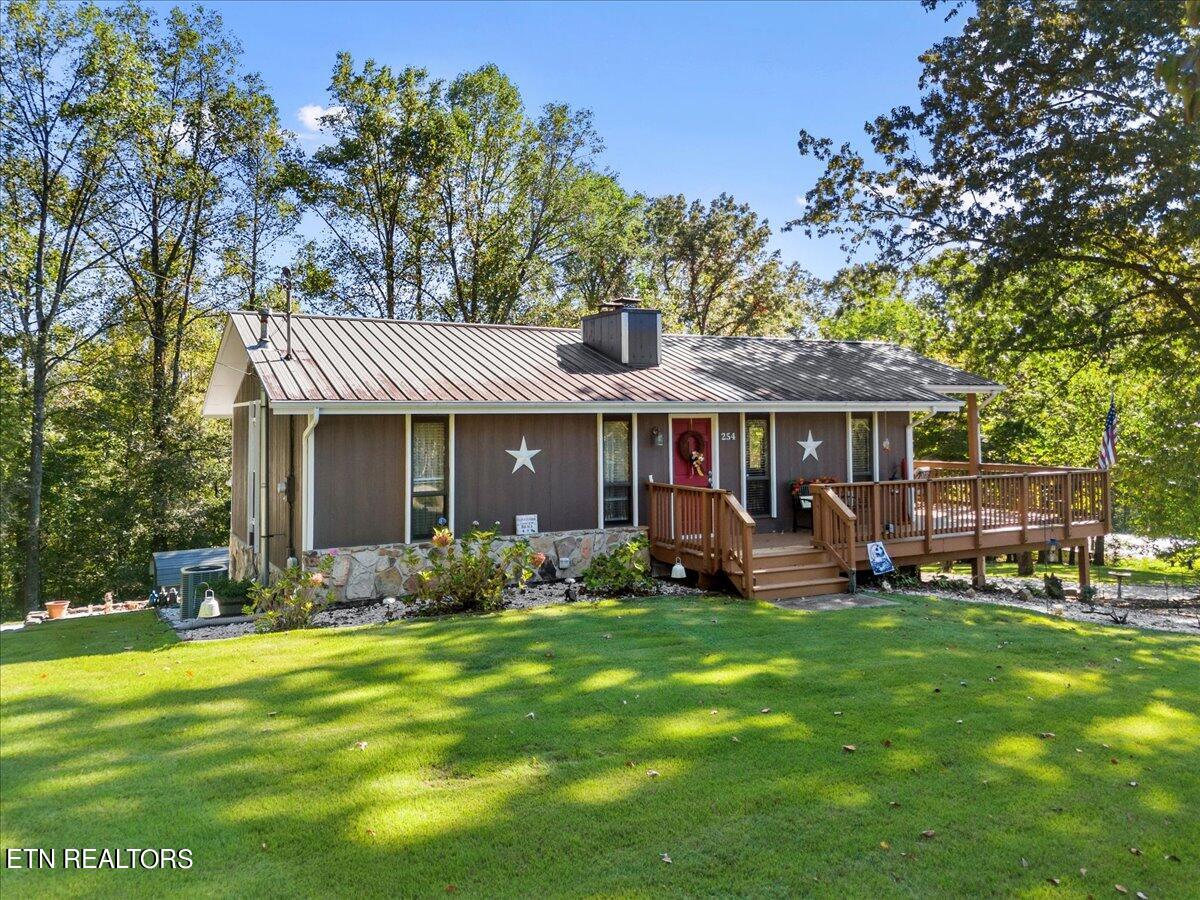 Skyline Dr, Harriman, TN 37748
