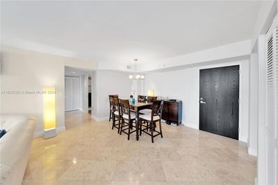 301 - 90 Alton Rd, Condo with 2 bedrooms, 2 bathrooms and null parking in Miami Beach FL | Image 3