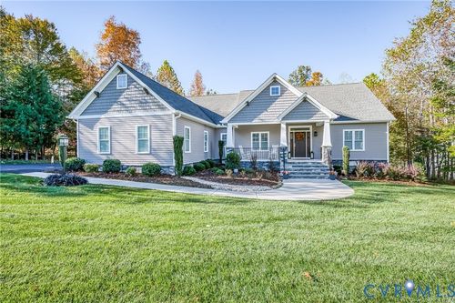 8113 Lake Margaret Ter, Chesterfield, VA, 23838-5559 | Card Image