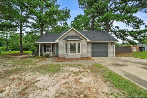 3204 Sandhill Dr, Fayetteville, NC, 28306-2128 | Card Image