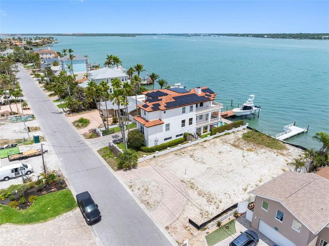11285 9 Th St E, Home with 0 bedrooms, 0 bathrooms and null parking in TREASURE ISLAND FL | Image 4