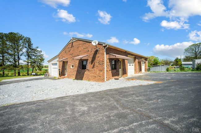 4068 Stage Coach Rd, House other with 4 bedrooms, 4 bathrooms and null parking in Nathalie VA | Image 36