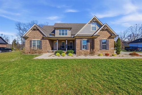8691 Pebblestone Ln, Alvaton, KY, 42122-7805 | Card Image