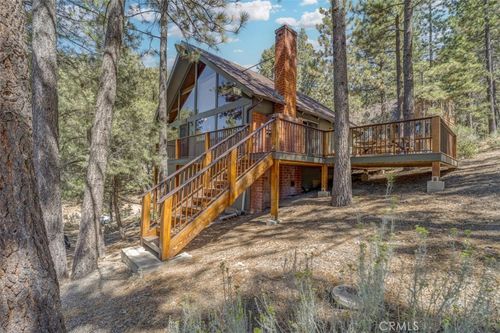 1515 Lassen Way, Pine Mountain Club, CA, 93222-4128 | Card Image