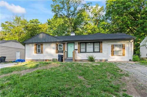 11116 Herrick Ave, Kansas City, MO, 64134-3451 | Card Image