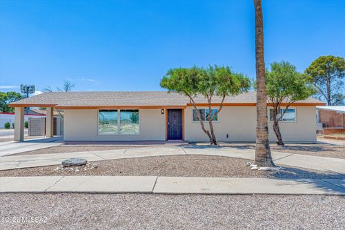 1060 S Sidney Ave, Tucson, AZ, 85711-5027 | Card Image