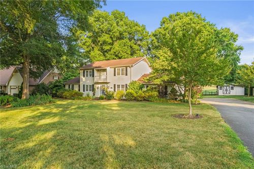 223 Ivy Cir, Bermuda Run, NC, 27006-8504 | Card Image