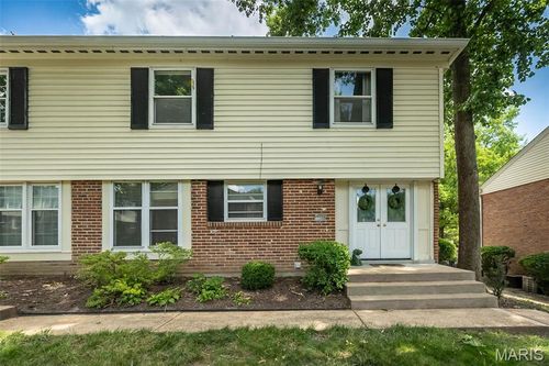 13348 La Barge Dr, Saint Louis, MO, 63141-6022 | Card Image