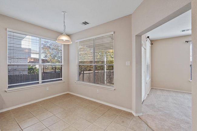 Breakfast area | Image 15