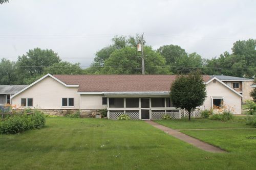1737 Caroline St, La Crosse, WI, 54603-1425 | Card Image
