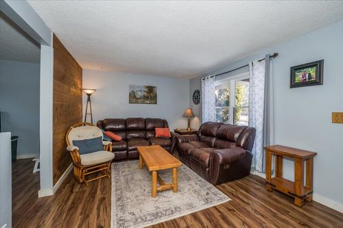 1505 15th St, Cloquet, MN, 55720-3131 | Card Image