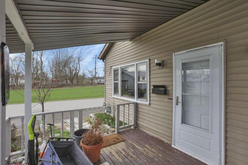 332 Fountain Ave, Washington Court House, OH, 43160-2128 | Card Image