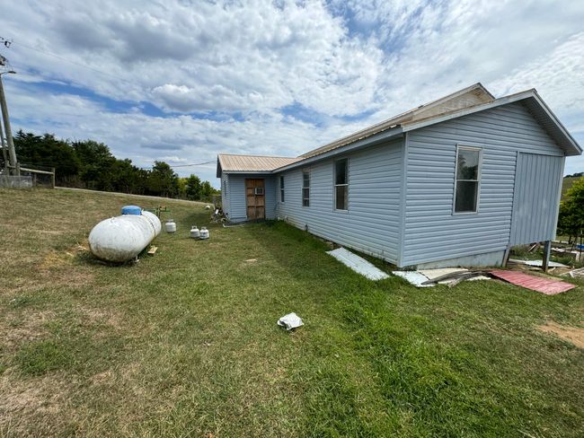 2076 Bald Hill Rd, Home with 5 bedrooms, 1 bathrooms and null parking in Hillsboro KY | Image 39