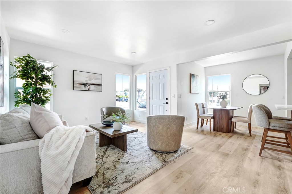 Residential in Gardena 4
