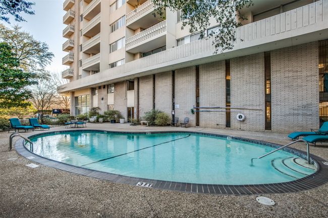 APT-4J - 3701 Turtle Creek Blvd, Condo with 2 bedrooms, 2 bathrooms and null parking in Dallas TX | Image 5