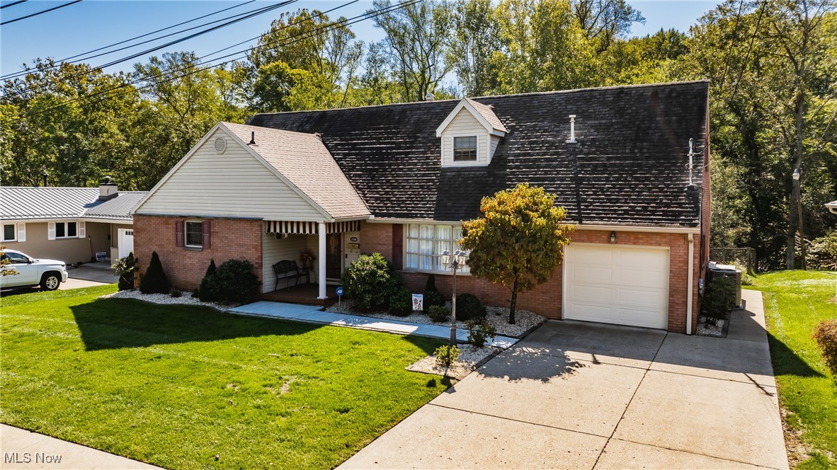 Foley Dr, Parkersburg, WV 26104