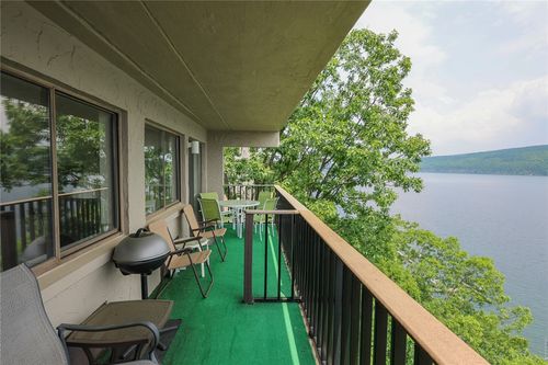 57 Cliffside Dr, Canandaigua, NY, 14424 | Card Image