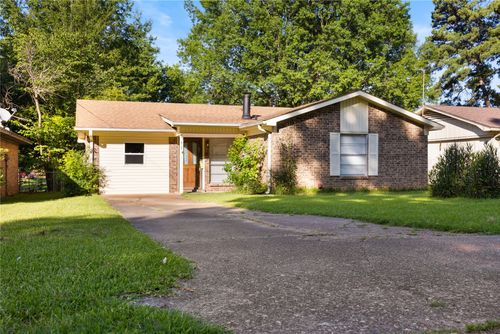 417 Carroll Ave, Wake Village, TX, 75501-5732 | Card Image