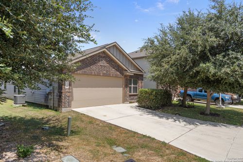128 Field Rdg, New Braunfels, TX, 78130-4952 | Card Image