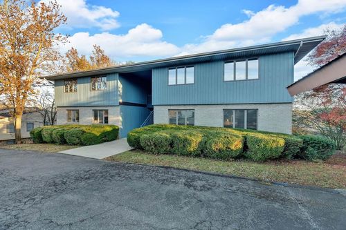 956-956 Maiden St, Abingdon, VA, 24210-5009 | Card Image