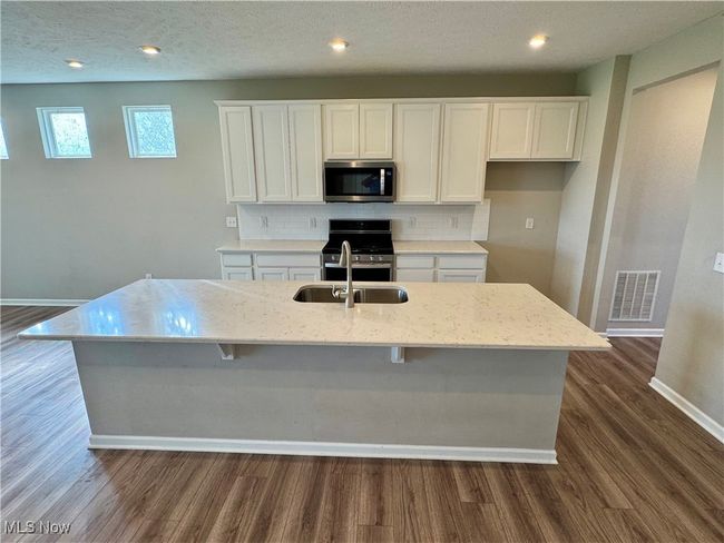23755 Rebecca Ln, House other with 4 bedrooms, 4 bathrooms and null parking in Columbia Station OH | Image 6