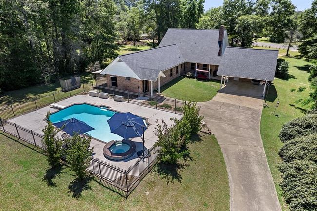 3084 Texas State Highway 63 W, House other with 3 bedrooms, 4 bathrooms and 2 parking in Jasper TX | Image 35