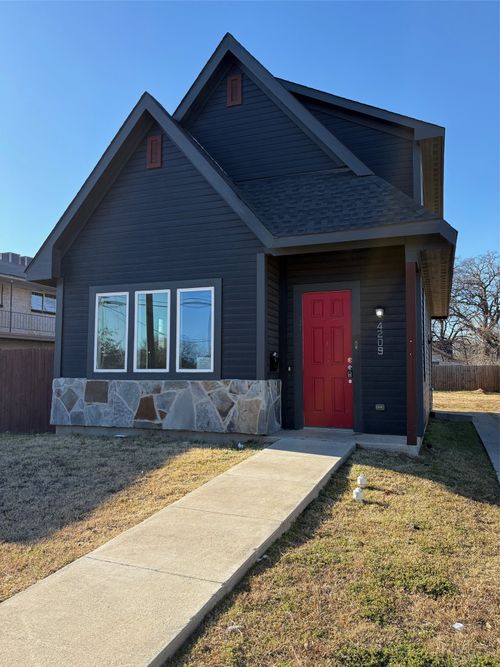 4209 Metropolitan Ave, Dallas, TX, 75210-1124 | Card Image