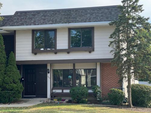 4-1333 Court O, Hanover Park, IL, 60133-5511 | Card Image