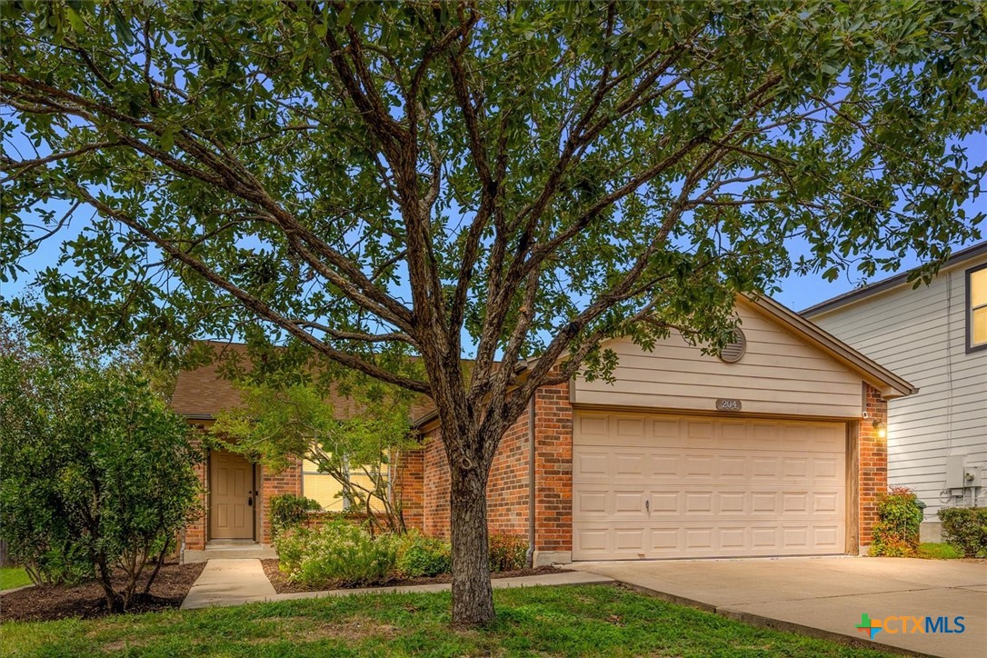 Capistrano Dr, San Marcos, TX 78666