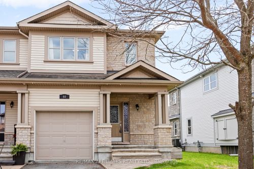 60 Hackberry Trail, Carleton Place, ON, K7C0B1 | Card Image