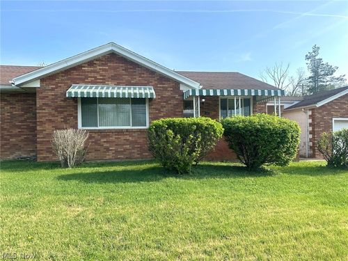 2407 36th St, Parkersburg, WV, 26104-2033 | Card Image