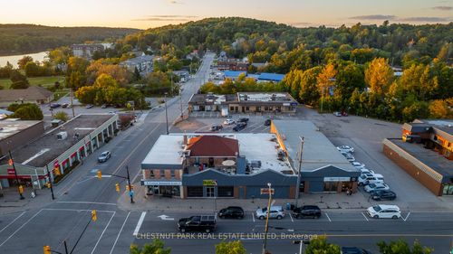 223/225 Highland St, Haliburton, ON, K0M1S0 | Card Image