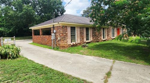 4828 Golfway Dr, Eight Mile, AL, 36613-3711 | Card Image
