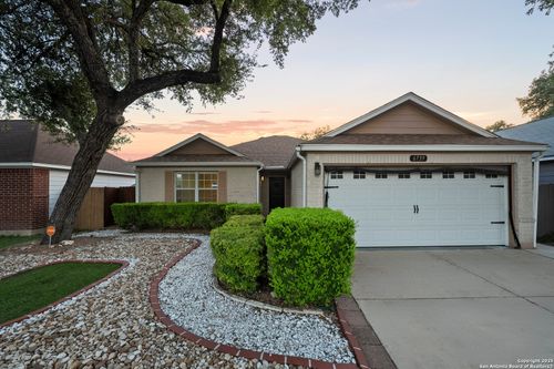 6739 Tezel Bnd, San Antonio, TX, 78250-4106 | Card Image