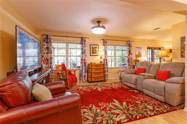 Family Room | Image 10