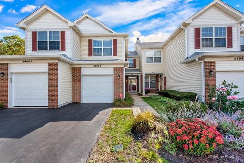 24043 W Pear Tree Cir, Plainfield, IL, 60585-6184 | Card Image