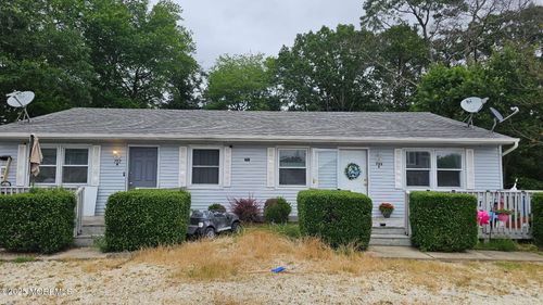 792 Jane Dr, Manahawkin, NJ, 08050-3509 | Card Image