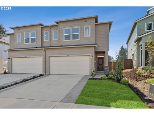 918 Rosebud Ct, Forest Grove, OR, 97116-0046 | Card Image