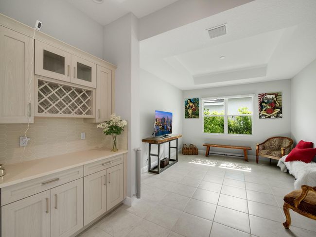 12578 Sw Sunrise Lake Ter, House other with 3 bedrooms, 3 bathrooms and null parking in Port St. Lucie FL | Image 7