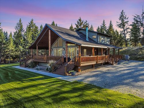 185 Mossy Rock Rd N, Eureka, MT, 59917 | Card Image