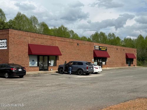 38437 Nc Highway 561, Hollister, NC, 27844-9668 | Card Image