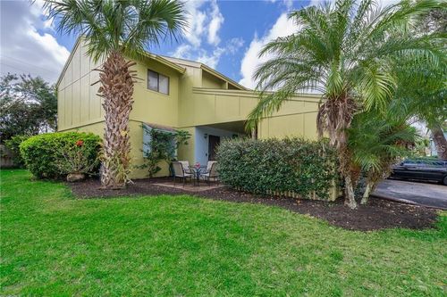 23-7470 Canford Ct, WINTER PARK, FL, 32792-6535 | Card Image