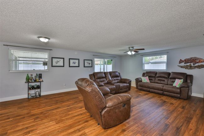 540 Firefly Ln, House other with 3 bedrooms, 2 bathrooms and null parking in APOLLO BEACH FL | Image 18