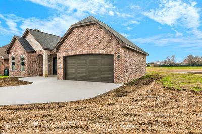 5135 Ridgeline, House other with 4 bedrooms, 2 bathrooms and null parking in Beaumont TX | Image 2