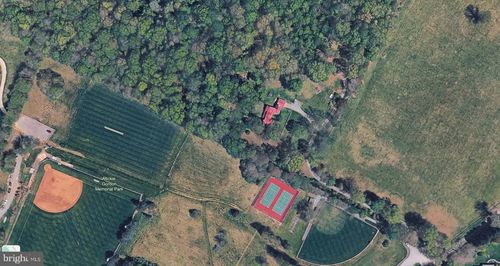 23171 Carters Farm Ln, MIDDLEBURG, VA, 20117-3019 | Card Image