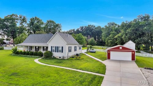 2365 Saint Paul Rd, O Fallon, MO, 63366-5102 | Card Image
