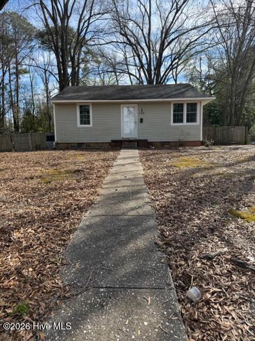 108 Robin Rd, Jacksonville, NC, 28540-6115 | Card Image