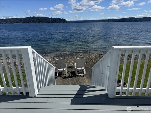 22600 N Us Highway 101, Shelton, WA, 98584-7426 | Card Image